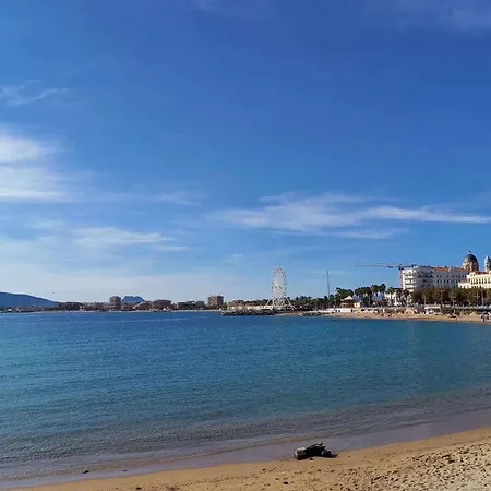 Cocon, Centre St Raphael, A 1min Апартаменты *