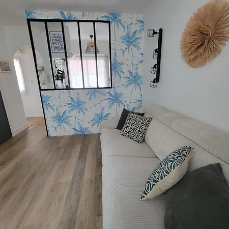 Cocon, Centre St Raphaël, à 1min Apartamento Saint-Raphaël