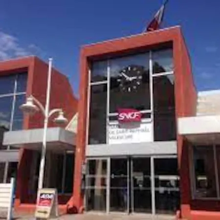 شقة Cocon, Centre St Raphael, A 1min *